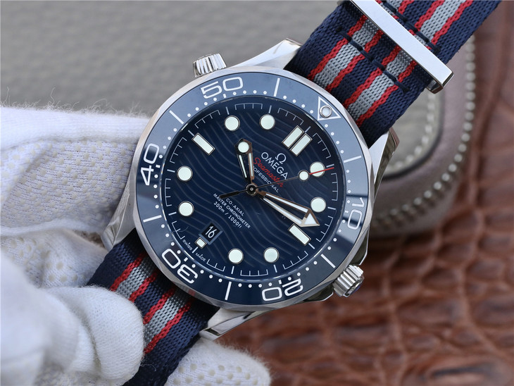 Replica Omega Seamaster 300m Diver Watch