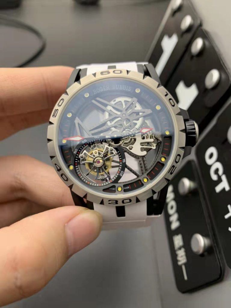 Replica Roger Dubuis Spider