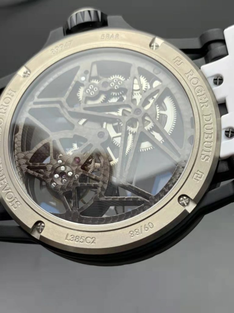 Roger Dubuis Spider Movement