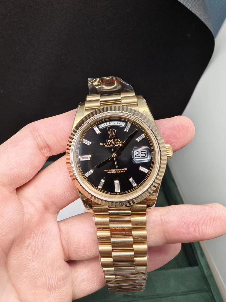 Replica Rolex Day-Date Diamond Yellow Gold