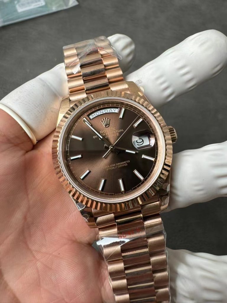 GM V3 Replica Rolex Rose Gold Day-Date