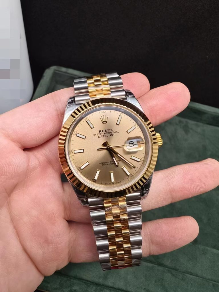 Replica Rolex Datejust Yellow Gold Dial