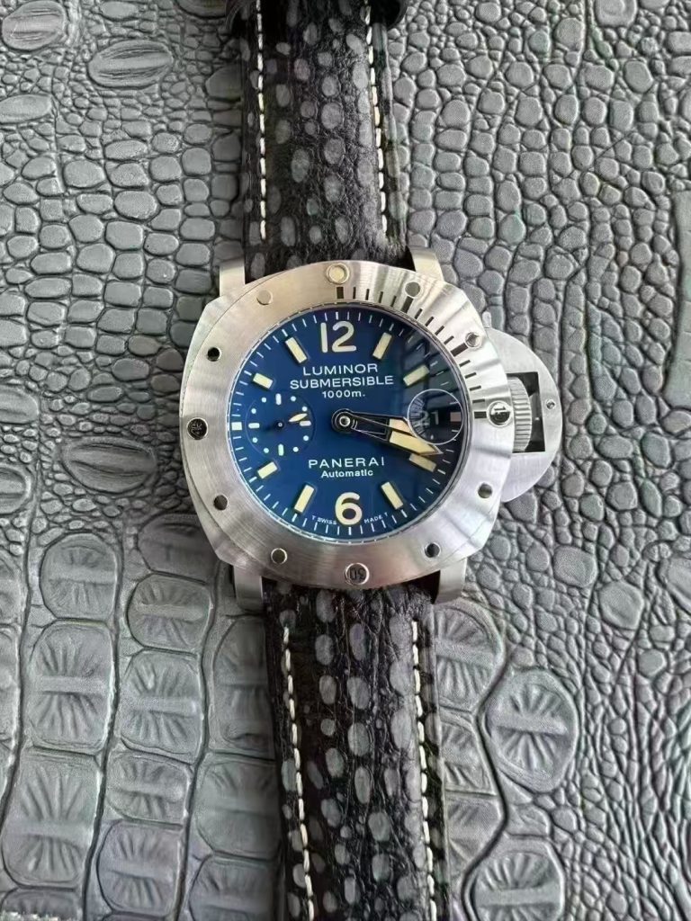 Replica Panerai PAM087