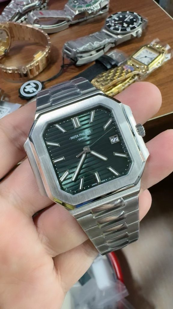 Patek Philippe Cubitus Super Clone