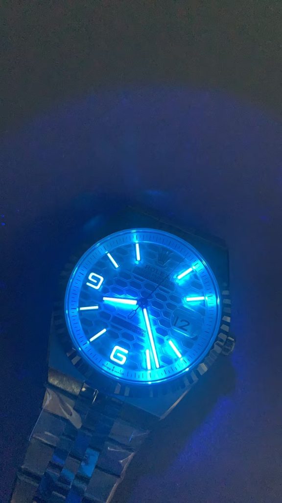 Rolex Land-Dweller Lume